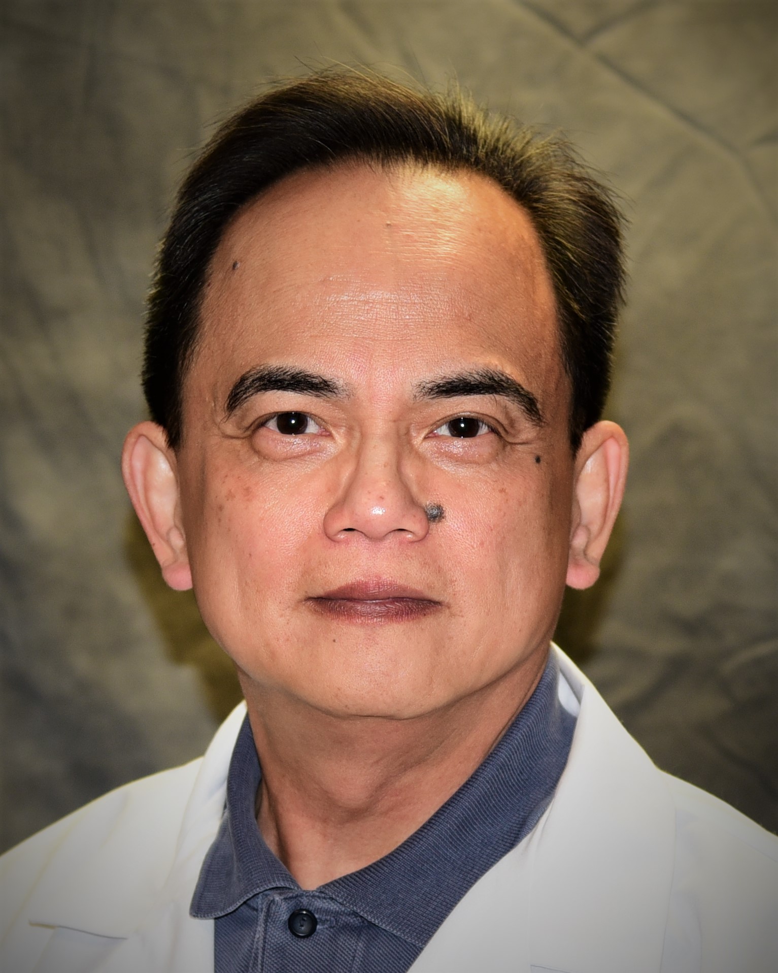 Photo of Efren G. Rodriguez, M.D.